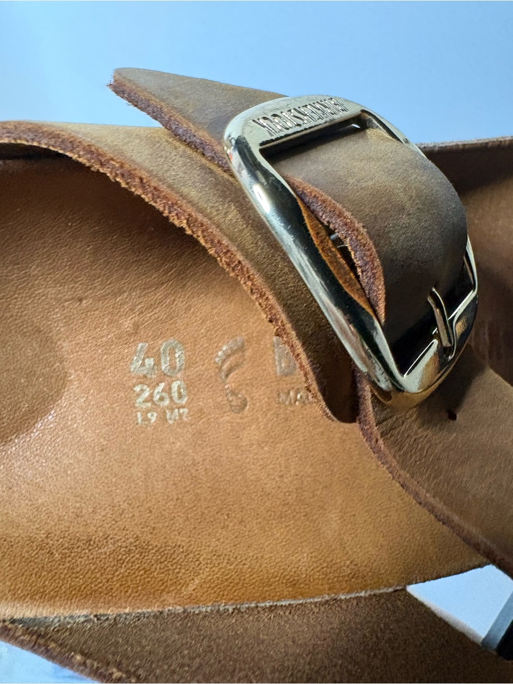 Gizeh Big Buckle Birkenstocks - Picture 14 of 14